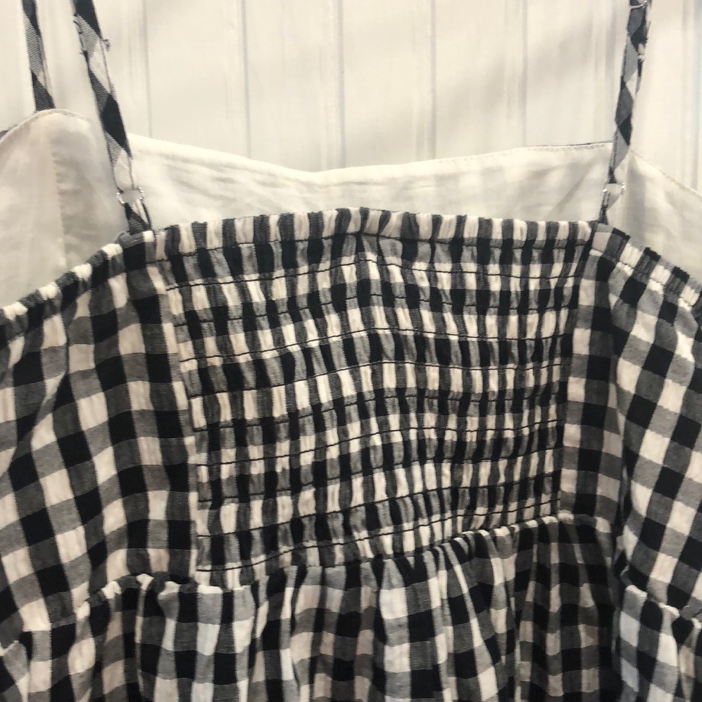 Fun Spring Checked Top! - image 4